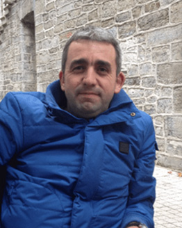 Burak Üze